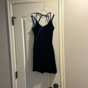 Women’s’ dance costume